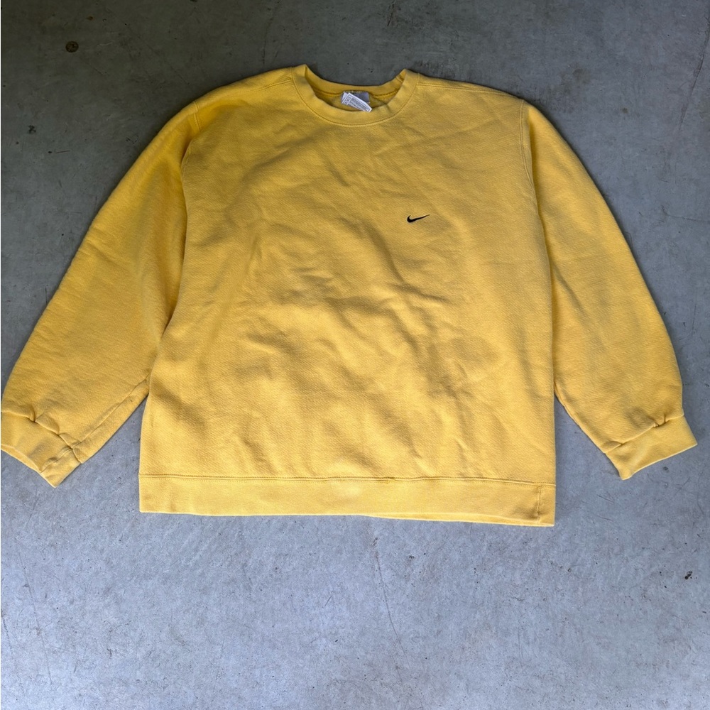 Vintage Nike Red Swoosh Men's Yellow Crewneck